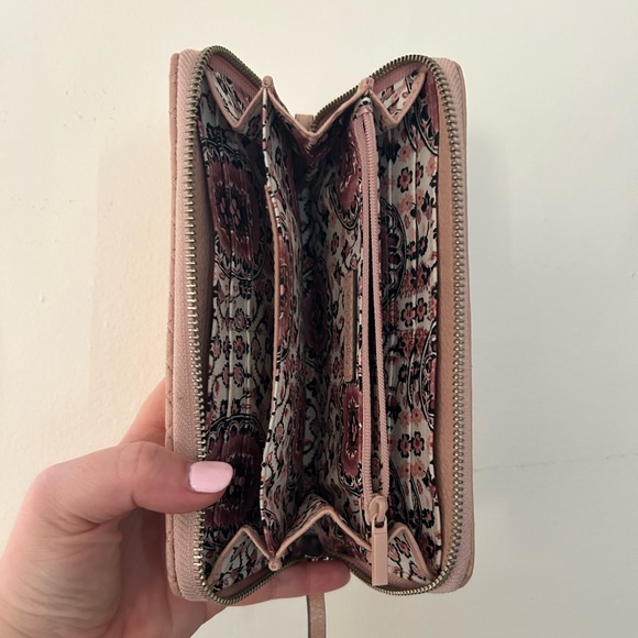 Vera Bradley Wallet - Picture 2 of 4